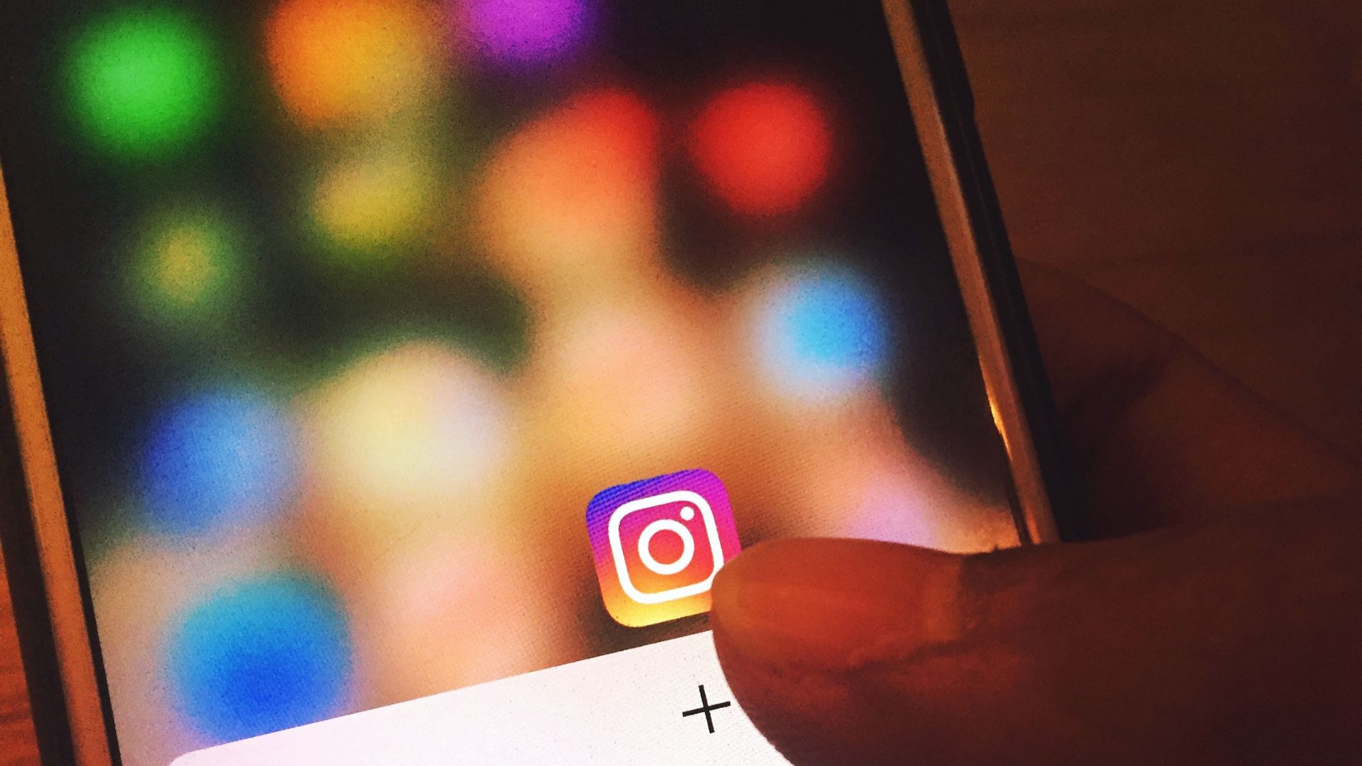 Cómo poner la música que quieres en las stories de tu cuenta de empresa en Instagram